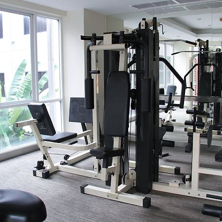 Furamaxclusive Sathorn, Bangkok Hotel Екстериор снимка