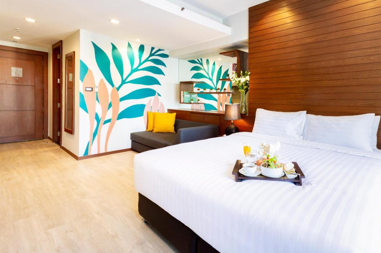 Furamaxclusive Sathorn, Bangkok Hotel Екстериор снимка